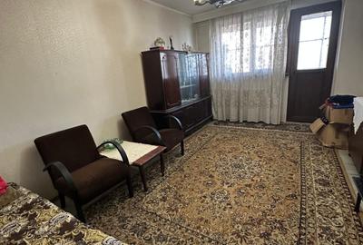 Apartament cu 3 camere decomandat în Drumul Taberei - 3