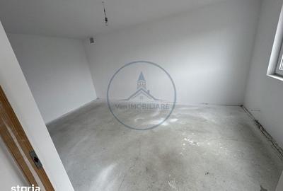 Casă cu 5 camere cu Teren 1500 Mp în Industrială - 13