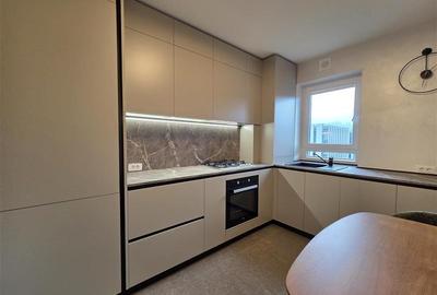 Apartament cu 2 camere decomandat, mobilat în Tractorul - 17