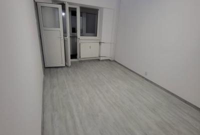 GARSONIERA-TRAFIC GREU-NASAUD-BLOC MIXT-REABILITAT-ETAJ 4/8 - 2