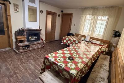 Casă cu 4 camere cu Teren 600 Mp în Central - 3