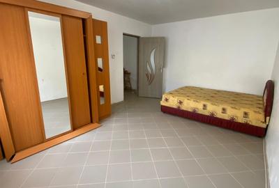 Garsoniera spatioasa cu centrala, parter, zona Narcisa - 1