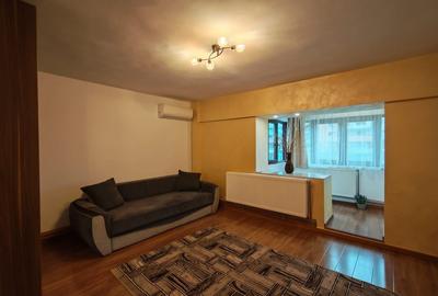 Garsoniera deosebita Parcul Catedralei - 10