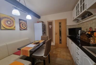 Spectacol&culoare! Apartament unic in Bacau! Aleea Ghioceilor, etaj 1 - 14