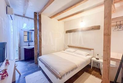 Casă individuală cu 8 camere cu Teren 140 Mp în Central - 17