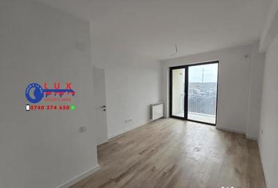 Apartament cu 2 camere semidecomandat în E3 - 5