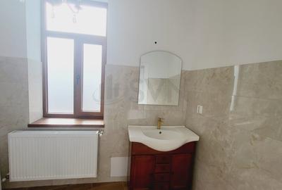 Casă individuală cu 4 camere cu Canalizare în Polonă - 19