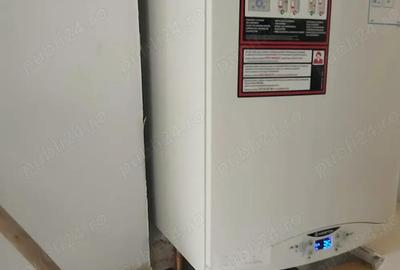 Casă cu 6 camere în Central