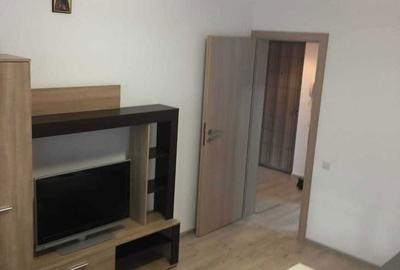 Garsonieră decomandată în Central - 7