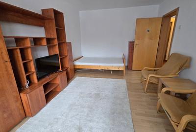 Apartament cu 2 camere decomandat în Tineretului - 8