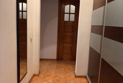 Apartament cu 2 camere decomandat, mobilat în Tei - 2