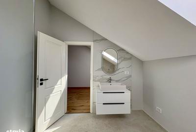 Casă cu 4 camere în Săcălaz