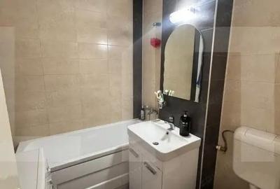 Apartament cu 3 camere semidecomandat în Nord - 5