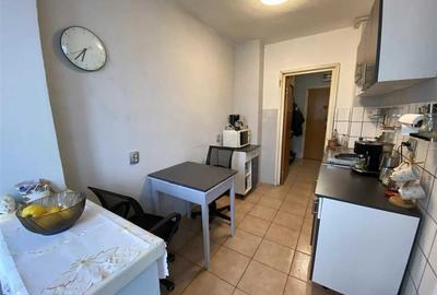 Apartament cu 2 camere semidecomandat, mobilat în Mihai Viteazul - 3