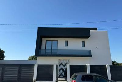 Vila  deosebita 5 dormitoare 2025 langa Autoklass Dobroiesti! - 2