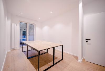 Apartament cu 4 camere decomandat în P-ța Victoriei - 6