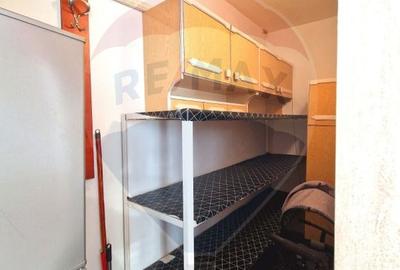 Apartament cu 4 camere decomandat, mobilat în 13 Septembrie - 16