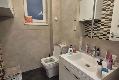 Casă cu 5 camere cu Teren 500 Mp în Săbăreni - 7