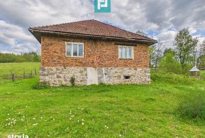 Casă cu 2 camere cu Teren 17681 Mp în Almaș - 6