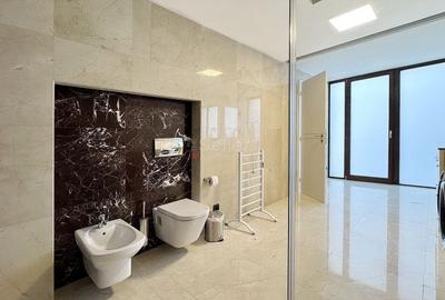 Terase generoase cu vederea spre padure - 8