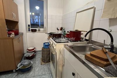 Casă cu 3 camere cu Teren 192 Mp în Central - 2