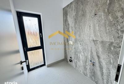 Casă cu 3 camere cu Teren 400 Mp în Sânmihaiu Român - 5