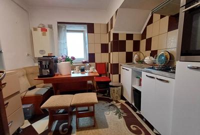 Apartament 3 camere, decomandat, 70 mp, mobilat, Nicolina 2 Apartament 3 camere, decomandat, 70 mp, mobilat, Nicolina 2 - 5