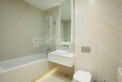 Apartament superb cu gradina | 2 garaje - 17