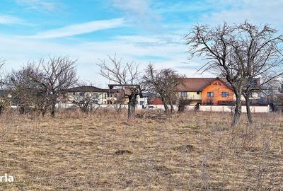 Teren de 933 mp, în Central - 1