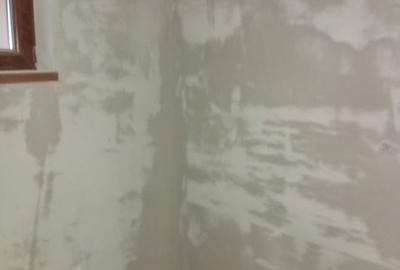 Casă cu 2 camere cu Teren 506 Mp în Bujac - 8