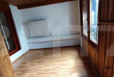 Casă cu 7 camere cu Teren 235 Mp în Brazda lui Novac - 6