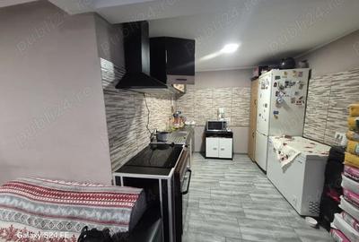 Casă cu 6 camere cu Teren 350 Mp în Central - 16