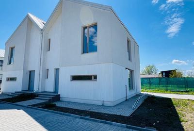 Duplex cu 4 camere cu Canalizare în Odăile - 22
