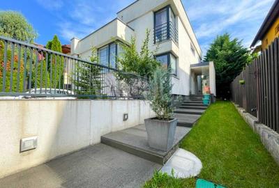 Casa 5 camere de vanzare in Europa, Cluj Napoca - 1