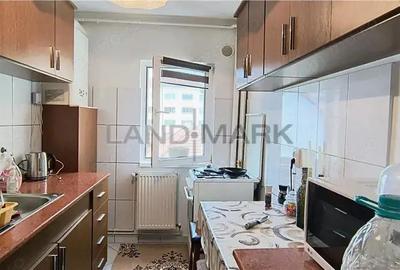Apartament cu o camer #259;, Complexul Studen #539;esc, mobilat, COMISION 0%