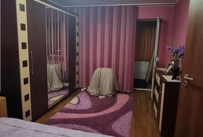 Apartament cu 2 camere decomandat în Ostroveni