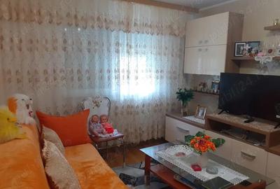 Vanzare Apart. 2 cam. cf.2, parter, mobilat si utilat la cheie, zona Obor - aproape de Market-Profi - 18