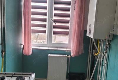 Apartament cu 3 camere decomandat în Central - 1