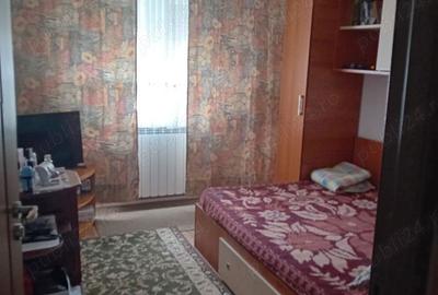 Apartament cu 4 camere în Petrila - 5