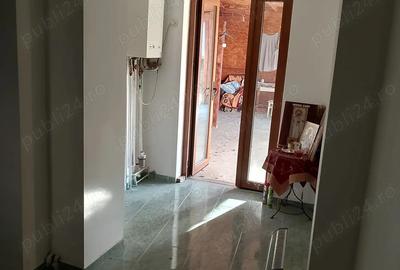 Casă cu 4 camere cu Teren 521 Mp în Central - 9