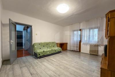 Apartament cu 2 camere semidecomandat în Rogerius