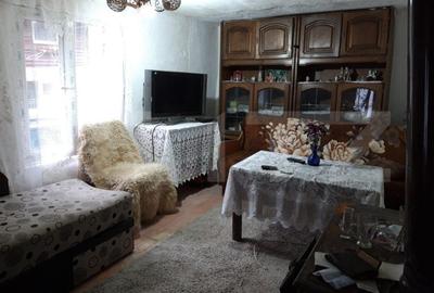 Casa in Rasnov, 90 mp2, teren 1000mp. - 2