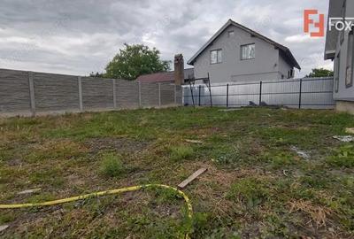 Casă cu 4 camere cu Canalizare în Sânmihaiu Român - 10