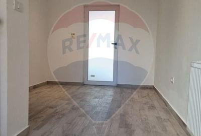 Spațiu comercial, de 39 mp, în Ultracentral - 5