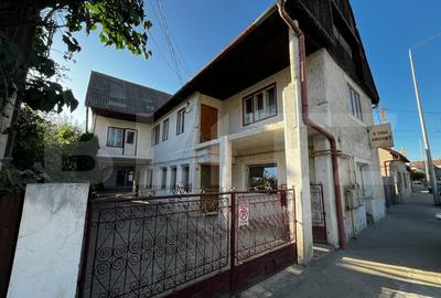 Casa + Spatiu Comercial in Centru Beclean - Ideal Pentru Orice Fel De Afacere
