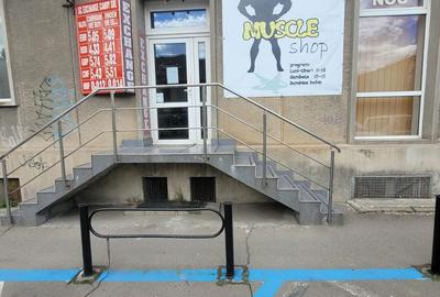 Spațiu comercial, de 20 mp, în 15 Noiembrie - 5