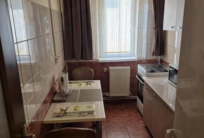 Apartament cu 2 camere semidecomandat în Tomis IV - 8