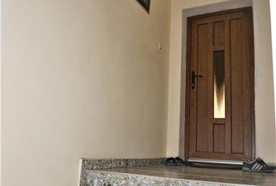 Casa de vanzare, central, duplex, garaj interior - 20