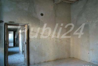 Apartament cu 3 camere decomandat în Central - 3