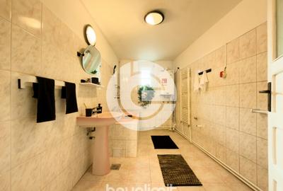 Casă cu 4 camere cu Teren 675 Mp în Central - 10